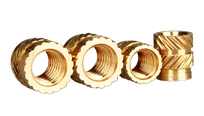 Einsatzmuttern Hot Melt Messing M3